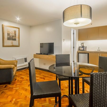 Salcedo Suites Makati City Esterno foto