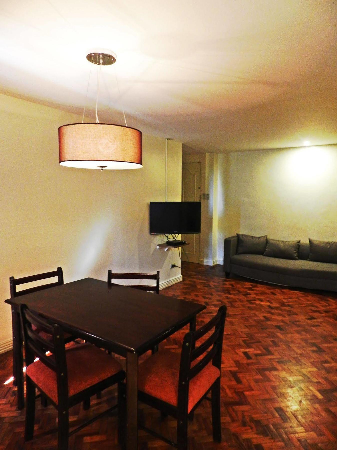 Salcedo Suites Makati City Esterno foto